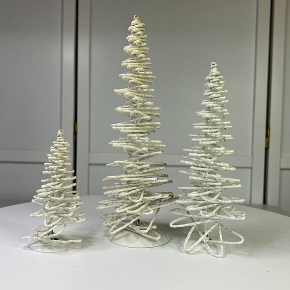 Dept 56 Village Frosted Zig Zag Trees Christmas Village Accessory from 1995 - Picture 4 of 6